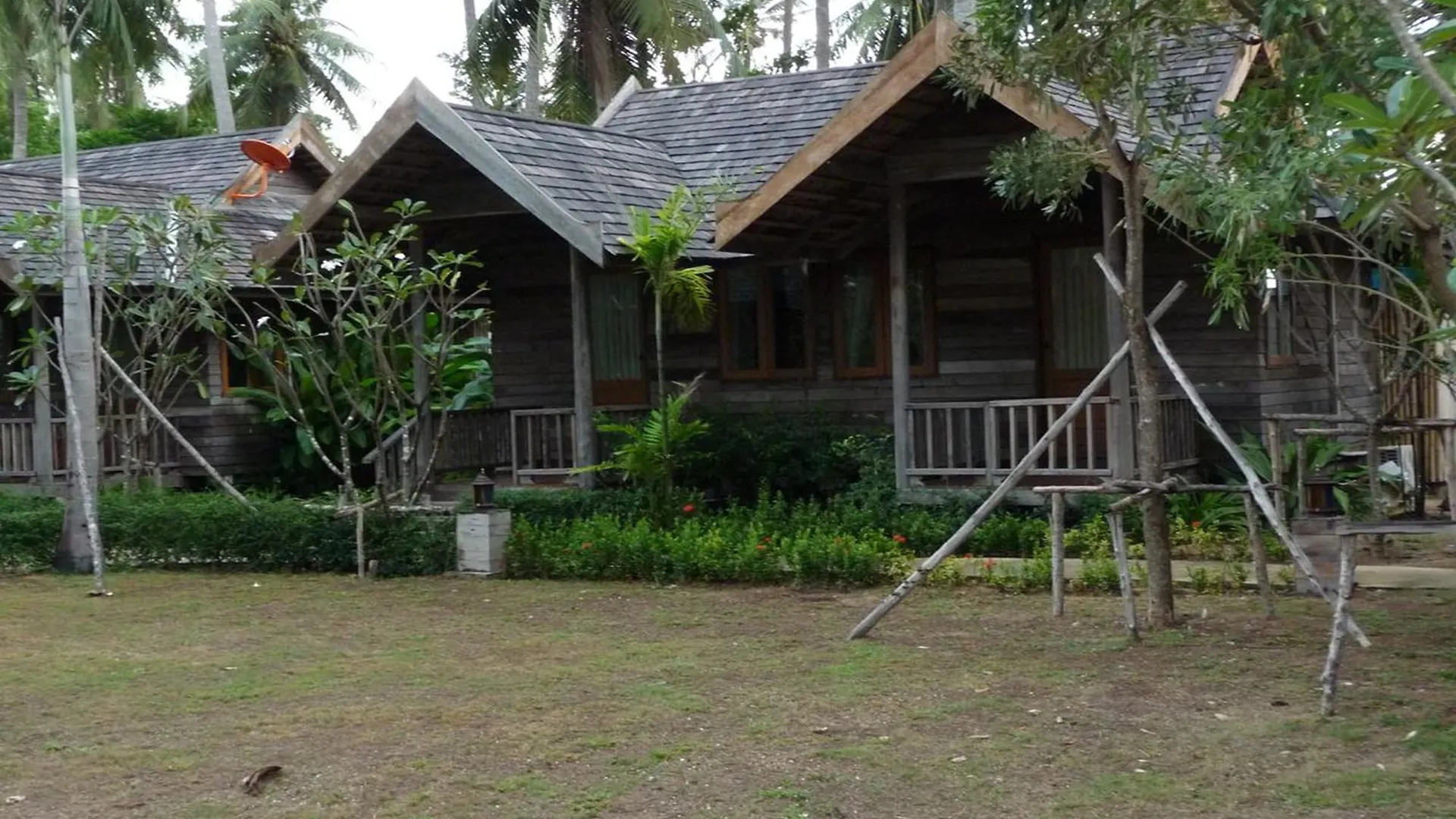 New Ozone Resort&Spa Ko Lanta 2*,