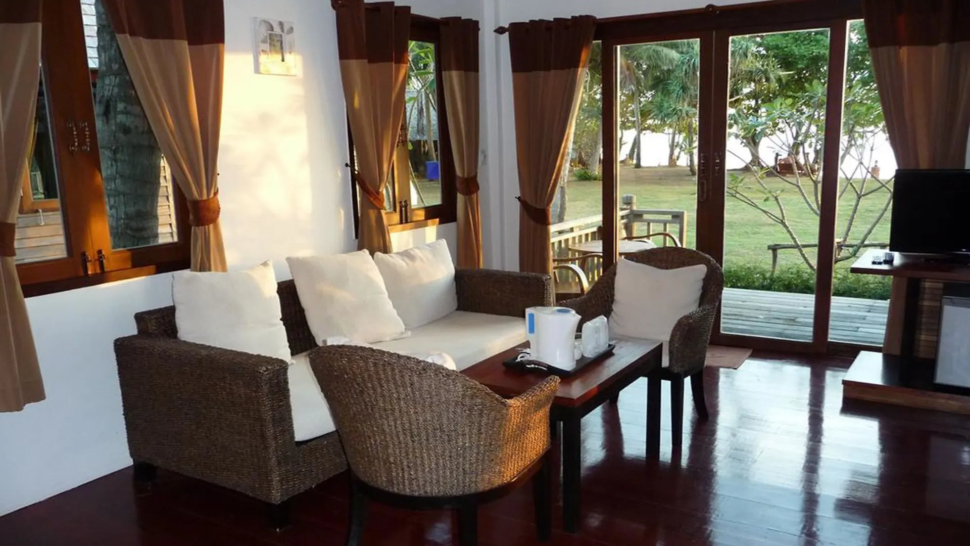 ** Resort New Ozone Resort&Spa Ko Lanta Thailand